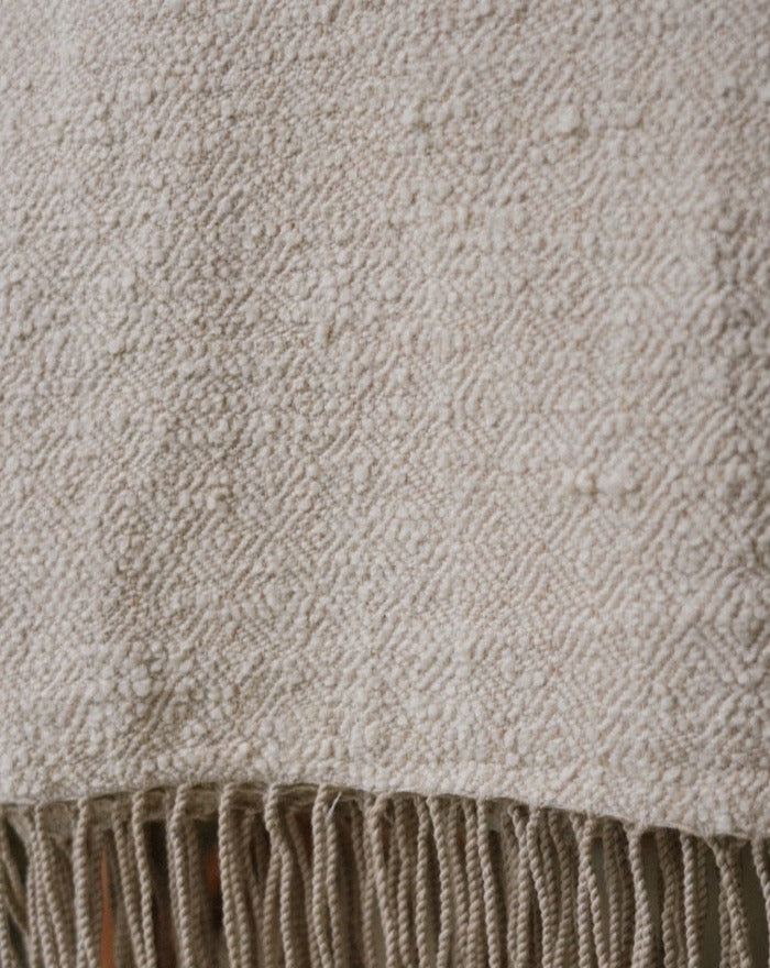 Pailin | Handwoven throw (White)