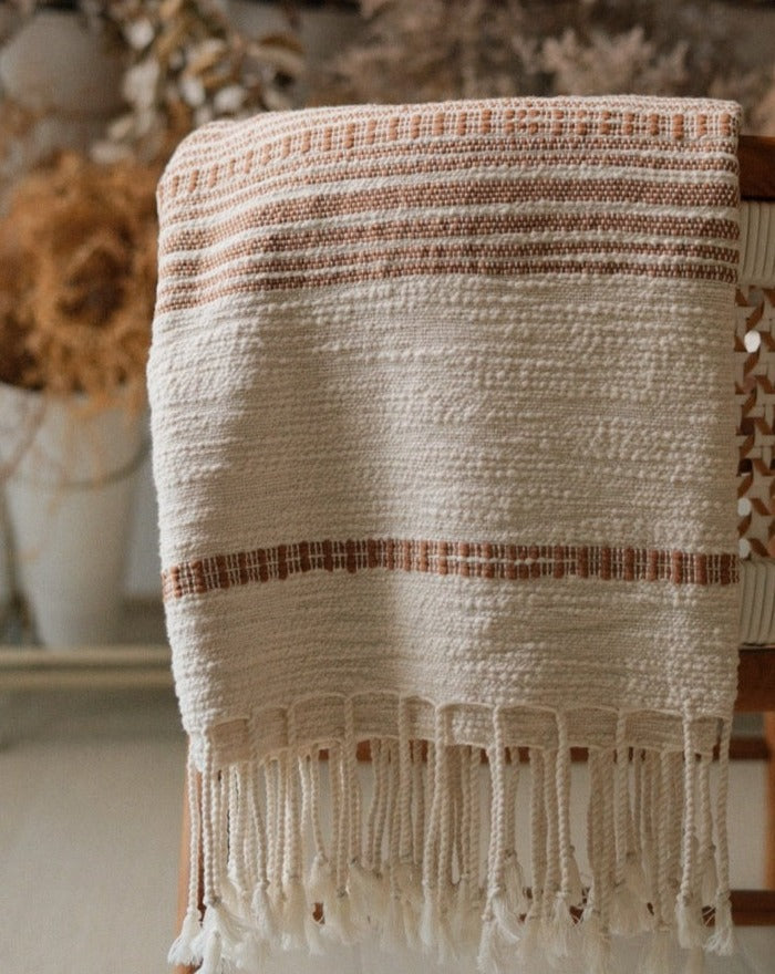 Preah | Handwoven throw