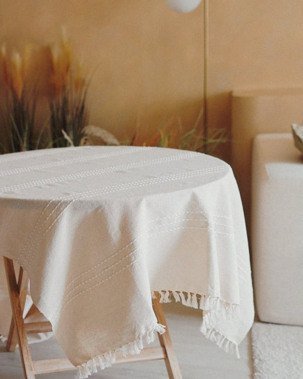 Neary | Tablecloth