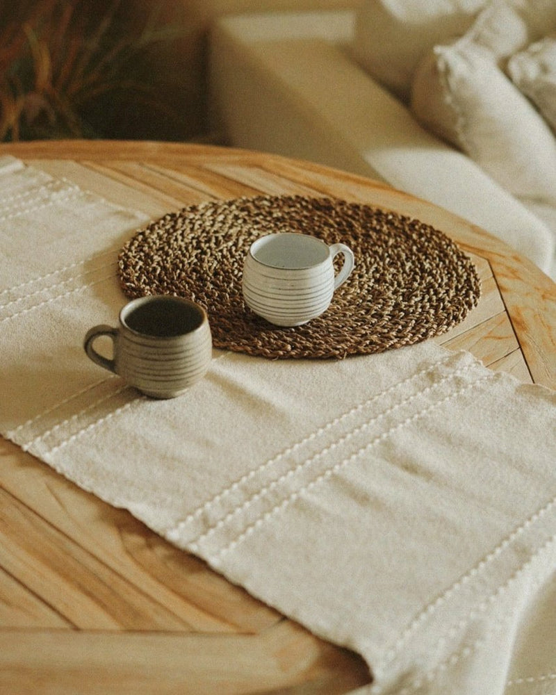 Neary | Table runner