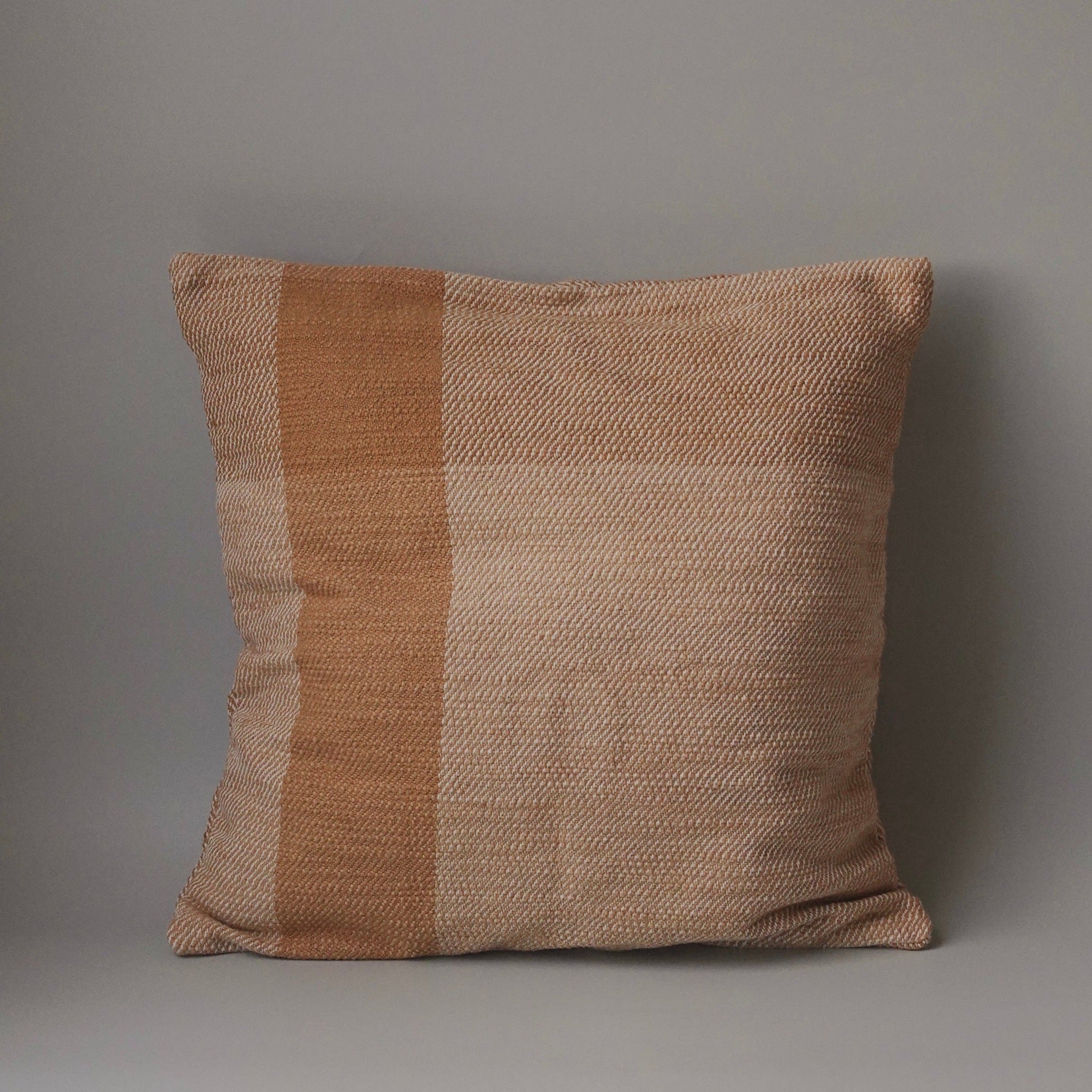 Mekong | Handwoven cushion cover