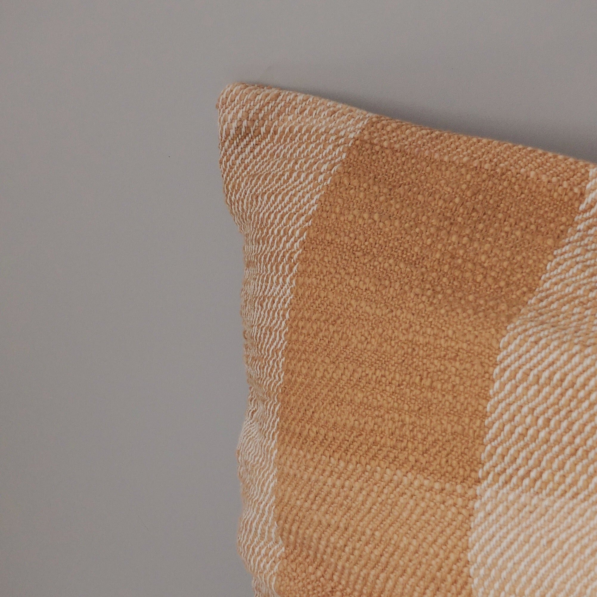 Mekong | Handwoven cushion cover