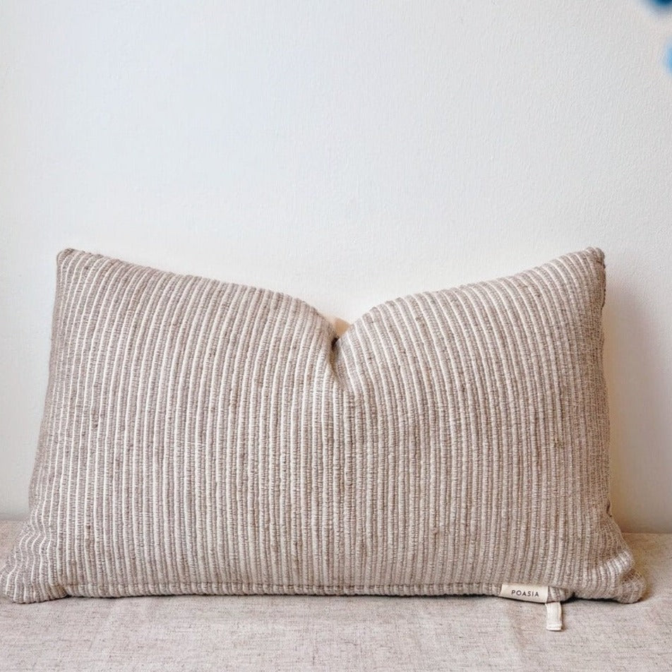 Malis | Handwoven cushion cover